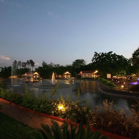 Silent Shores Resort & Spa Mysore Extérieur photo