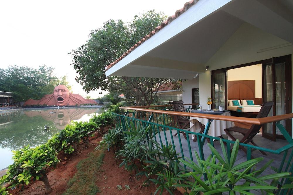 Silent Shores Resort & Spa Mysore Extérieur photo