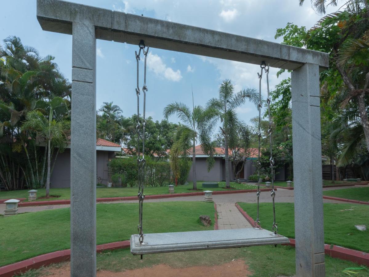 Silent Shores Resort & Spa Mysore Extérieur photo