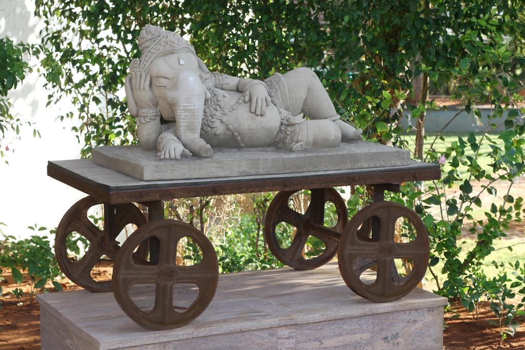 Silent Shores Resort & Spa Mysore Extérieur photo
