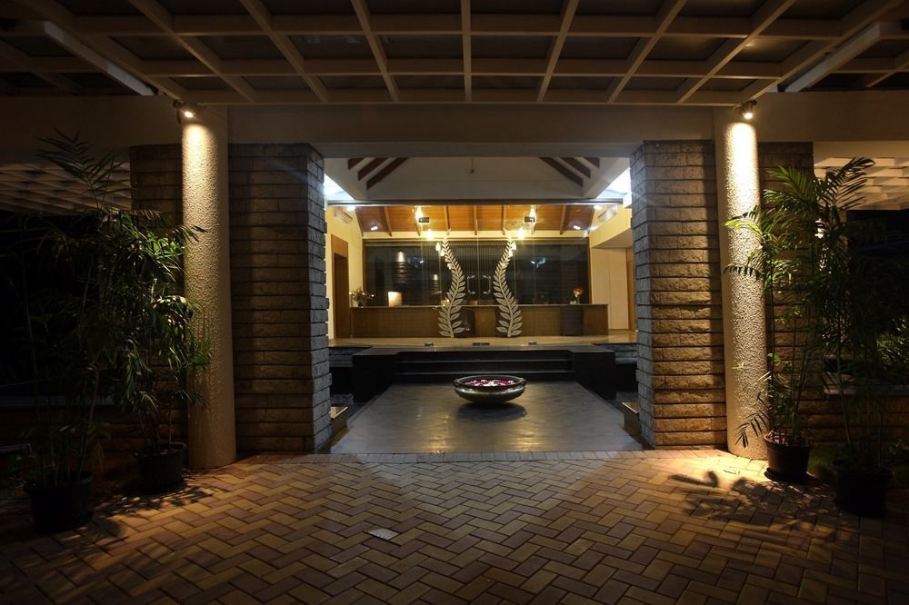 Silent Shores Resort & Spa Mysore Extérieur photo