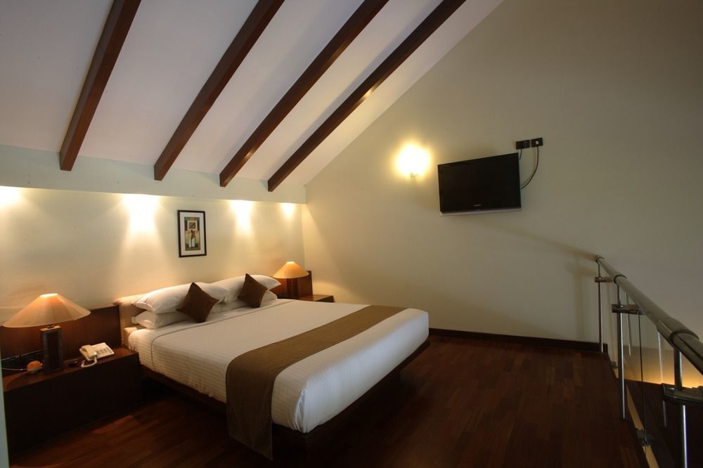 Silent Shores Resort & Spa Mysore Extérieur photo
