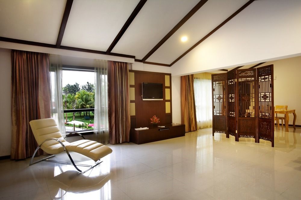 Silent Shores Resort & Spa Mysore Extérieur photo